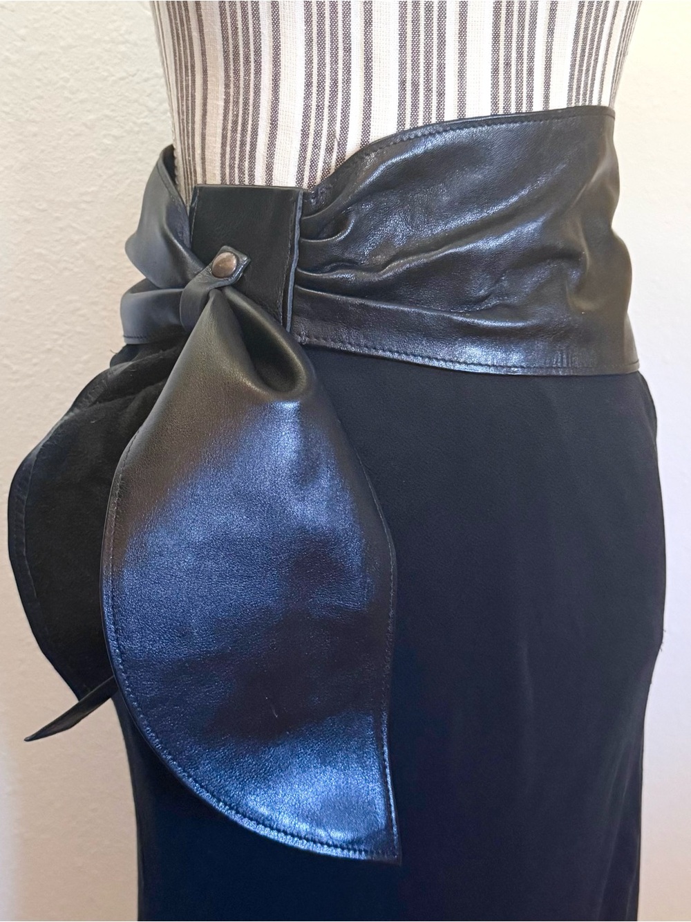 Vintage Y2K Black Genuine Leather Oversized Bow Obi Belt Coquette Whimsygoth
